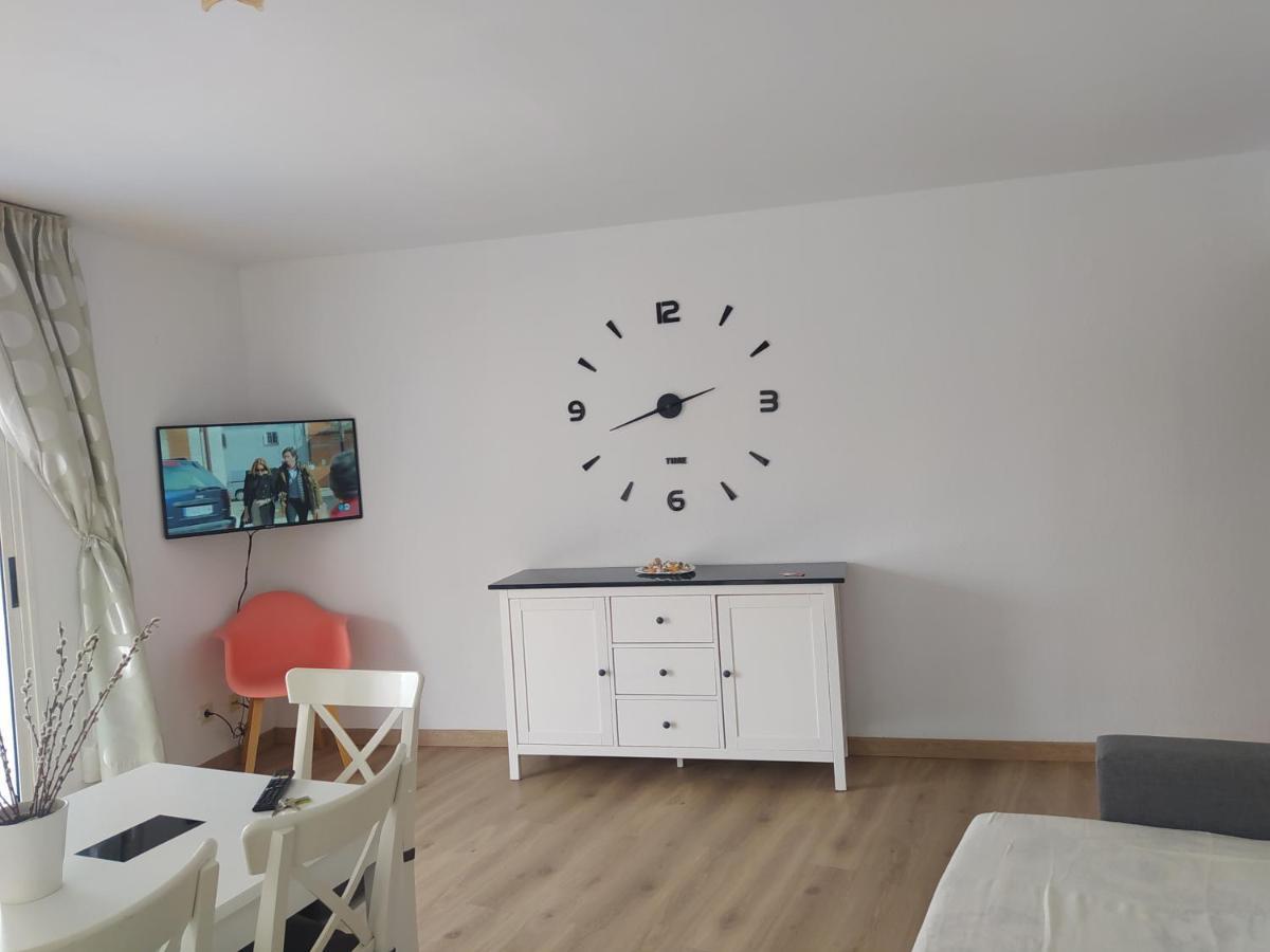 Apartamentos Ch Салоу Екстериор снимка